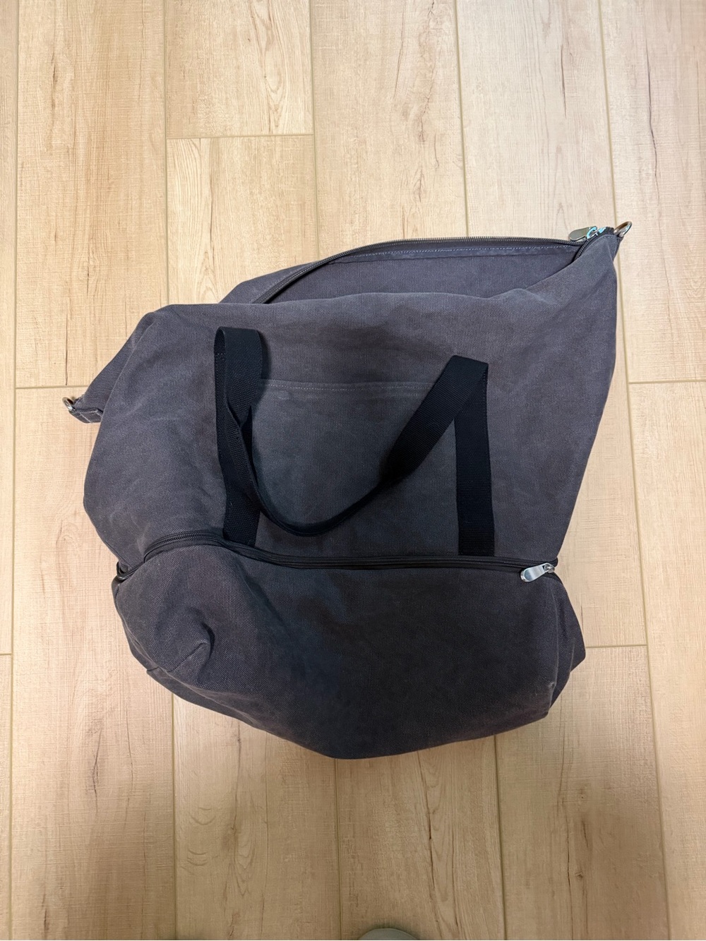 Lo & Sons Canvas Travel Duffel - Dark Charcoal
